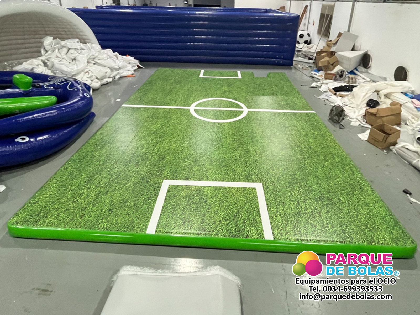 https://parquedebolas.com/images/productos/peq/campo%20de%20futbol%20hinchable%20decoraci%C3%B3n%20hierba.jpg